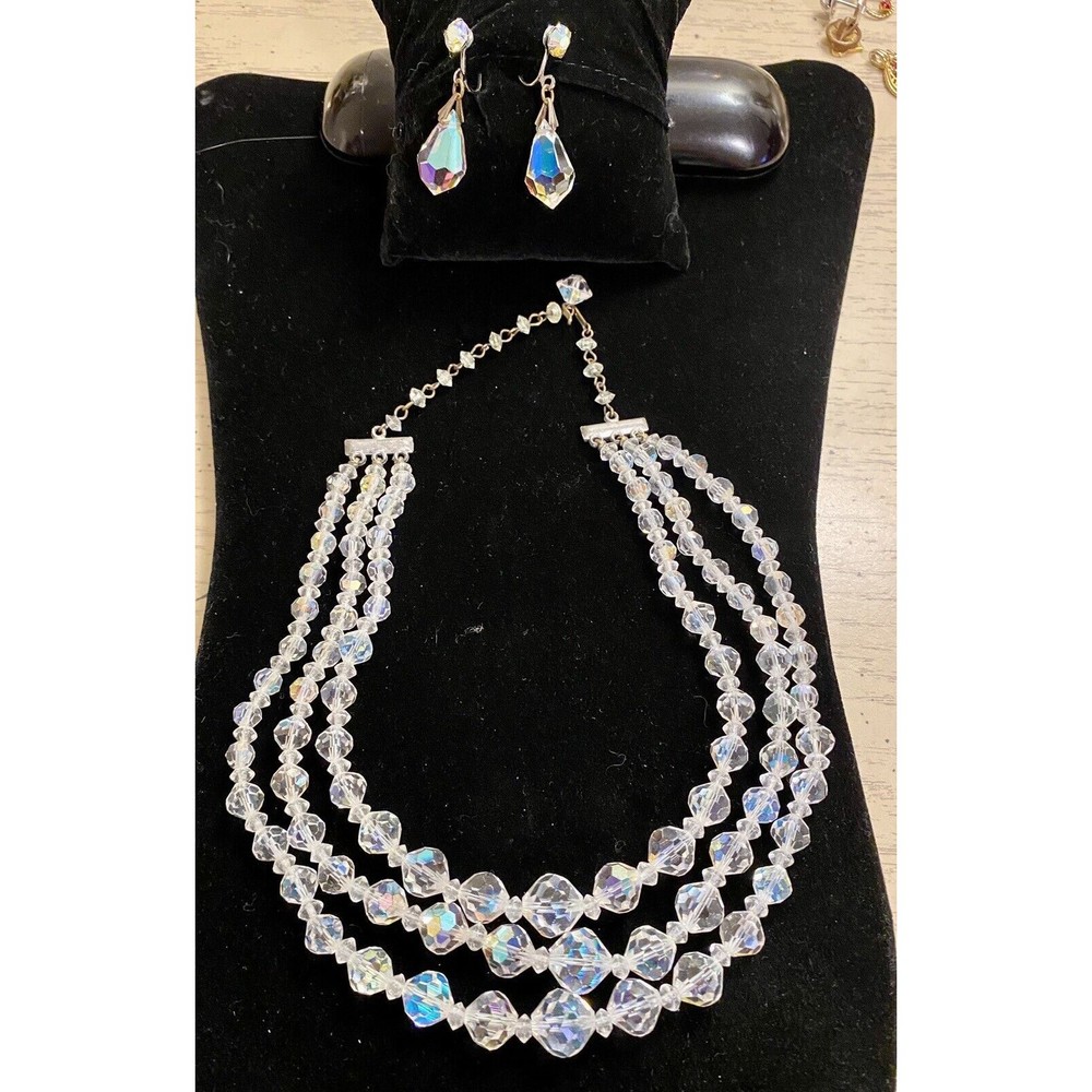 ❌sold❌Vintage Aurora Borealis Set AB Crystal Necklace StrandsScrew Back Earrings